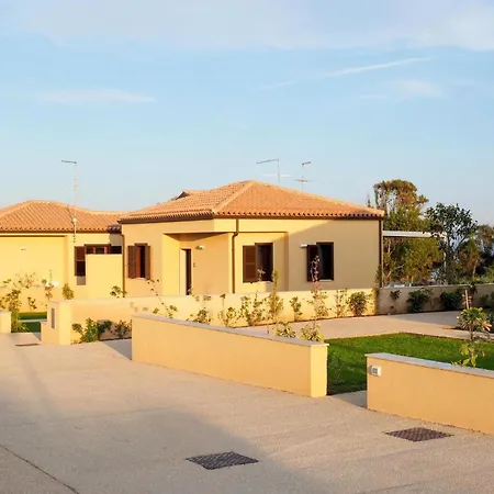 Holiday home In With House Sea View *